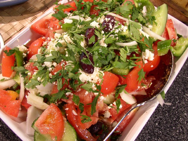 Click image for larger version

Name:	GreekSalad.jpg
Views:	197
Size:	143.3 KB
ID:	245323