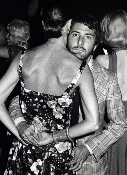 Click image for larger version

Name:	8 dustin_hoffman_ann_hoffman_1973.jpg
Views:	173
Size:	75.9 KB
ID:	246238